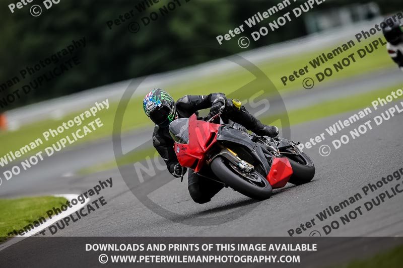 PJM Photography;anglesey;brands hatch;cadwell park;croft;donington park;enduro digital images;event digital images;eventdigitalimages;mallory;no limits;oulton park;peter wileman photography;racing digital images;silverstone;snetterton;trackday digital images;trackday photos;vmcc banbury run;welsh 2 day enduro